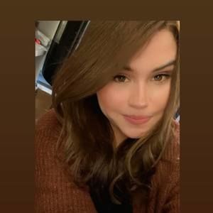 Meet your Posher, Cece